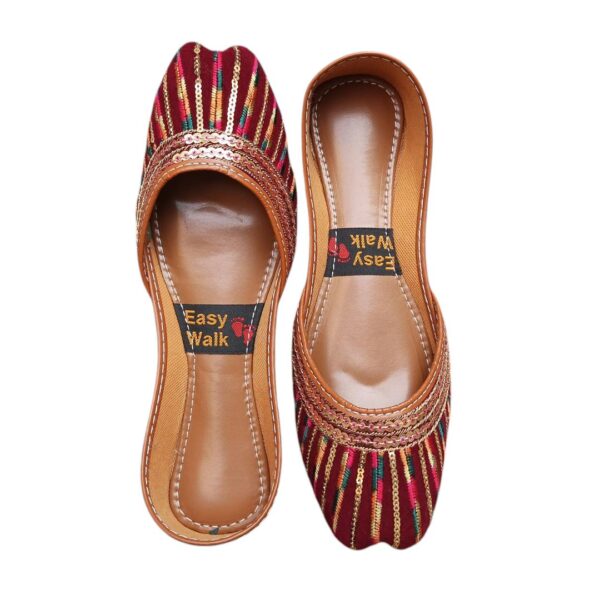 Women's Velvet Embroidered Semi-Formal Khussa - Image 6