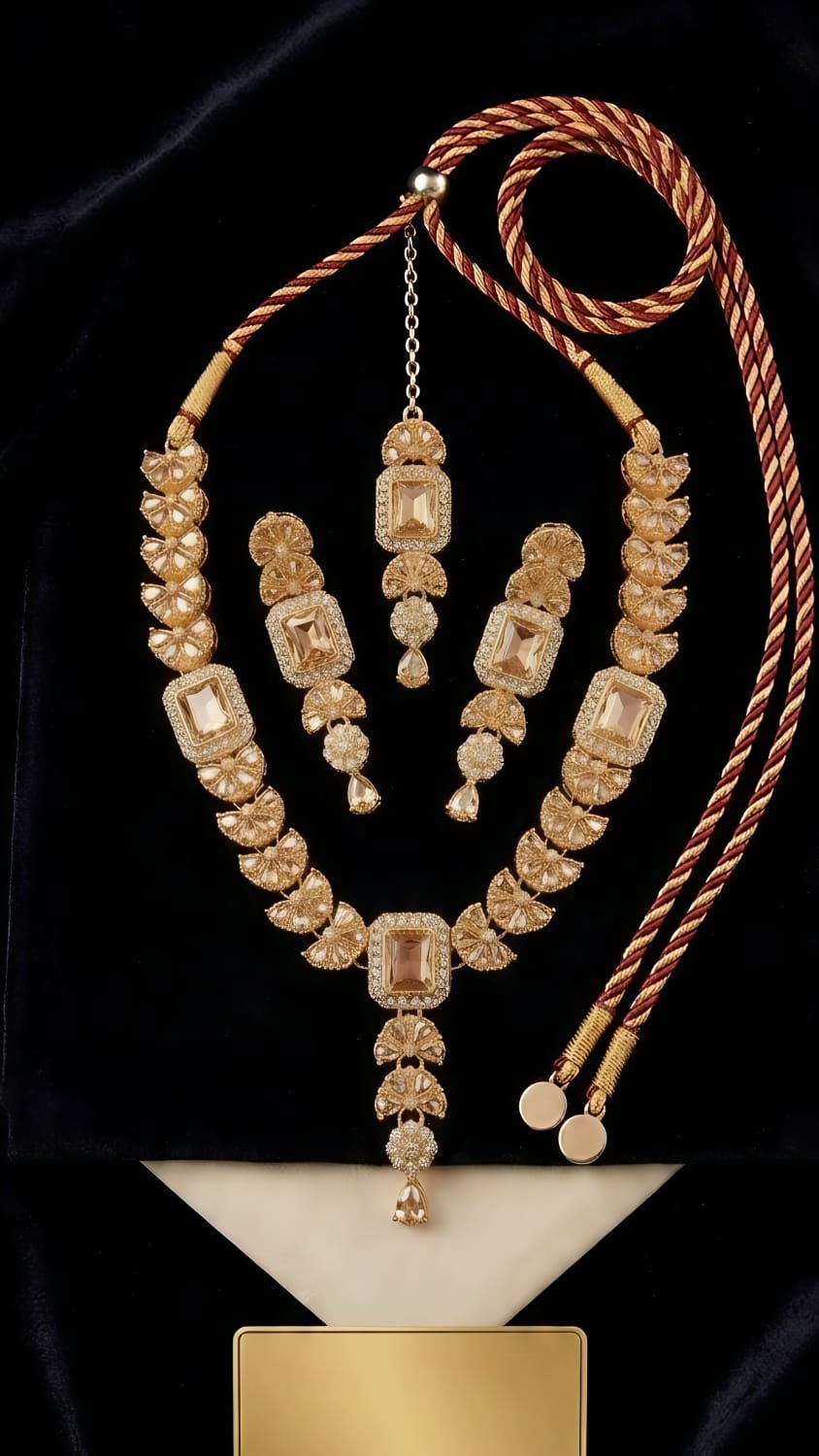 Gilded Champagne Set 2